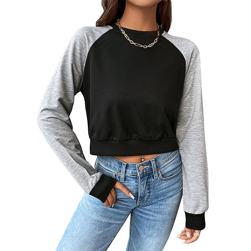 Damen Kurzschnitt-Sweatshirt mit Raglanärmeln und kontrastierenden Ärmeln Shop Nory