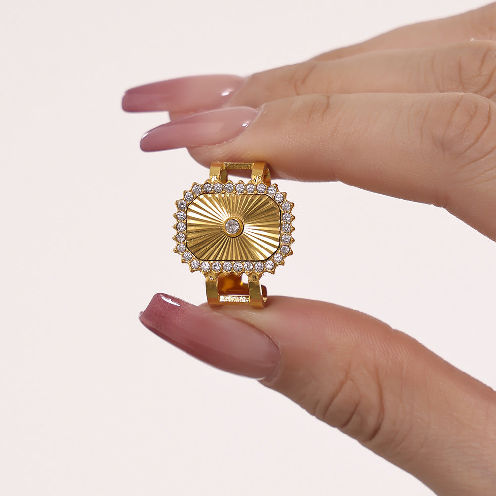 Damenring mit strukturiertem Design und Zirkonbesatz Shop Nory