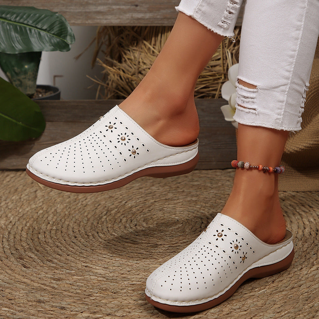 Damen bequeme Clogs mit atmungsaktiven Löchern und eleganten Verzierungen Shopnory