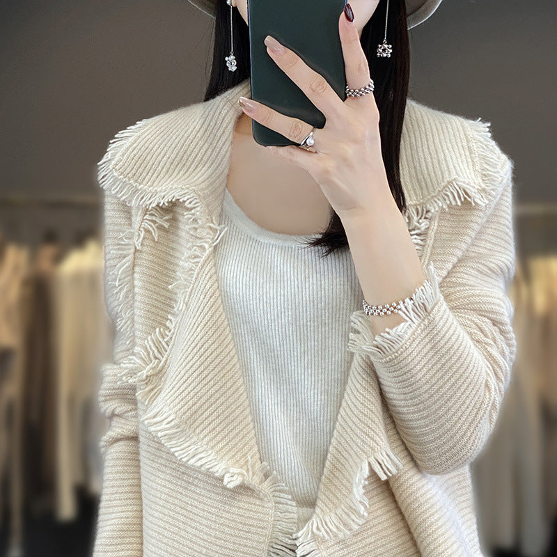Damen Langer Fransen‑Strickcardigan mit großem Schalkragen und feiner Rippenstruktur Shop Nory