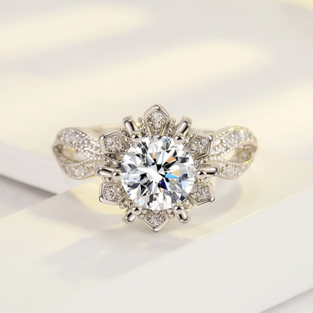 Damen Eleganter Blütenring mit funkelnden Zirkonia Shop Nory