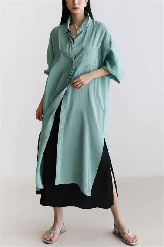 Damen Langer Satin‑Effekt Duster mit Stehkragen, Oversize‑Schnitt und tiefen Seitenschlitzen Shop Nory
