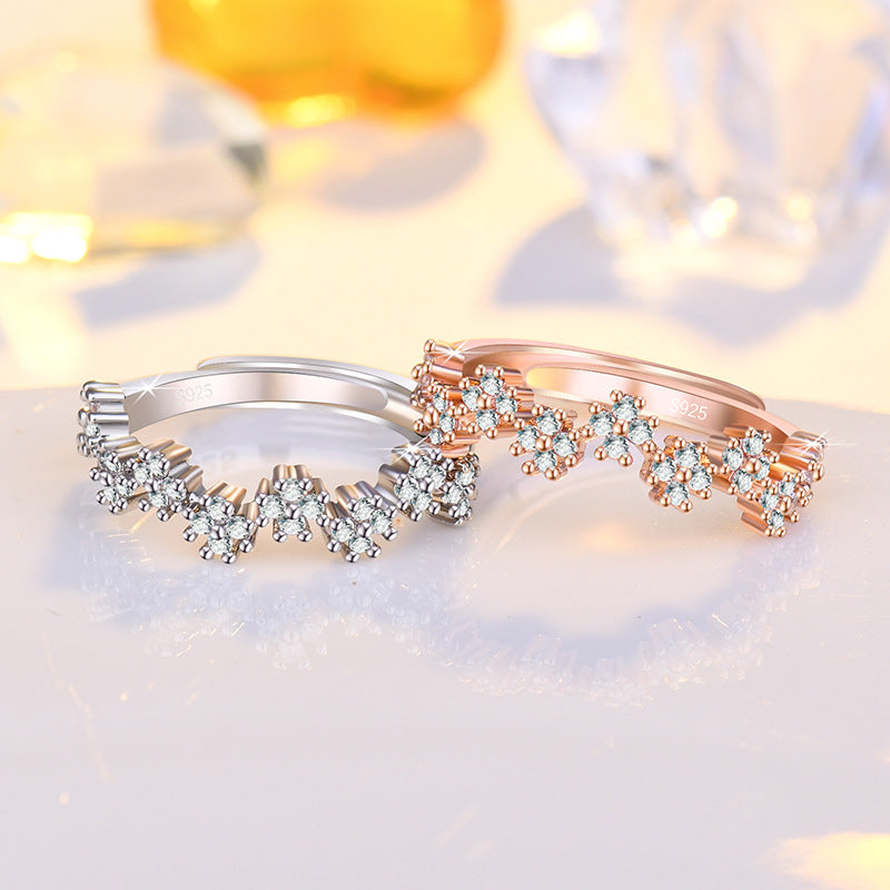Damen Zarter Ring aus hochwertigem 925er Silber mit funkelnden Zirkonia-Elementen Shop Nory