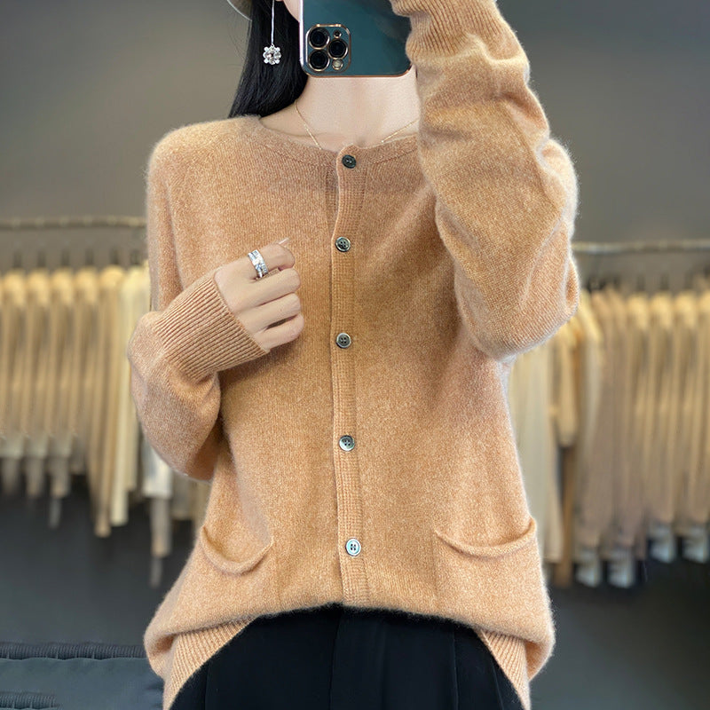 Damen Langer Feinstrick-Cardigan mit Rundhalsausschnitt, Eingrifftaschen und Alpaka-Mix Shop Nory