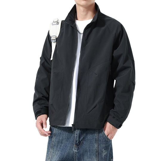 Herren Leichte Utility-Übergangsjacke mit Stehkragen, Raglanärmeln und verstellbaren Klettbündchen Shop Nory
