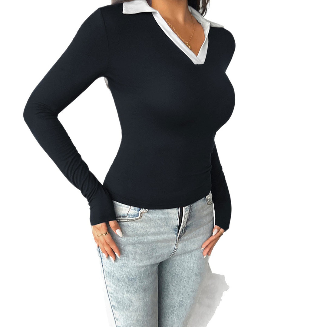 Damen nan tailliertes Longsleeve mit kontrastpolokragen und tiefem V-Ausschnitt Shop Nory