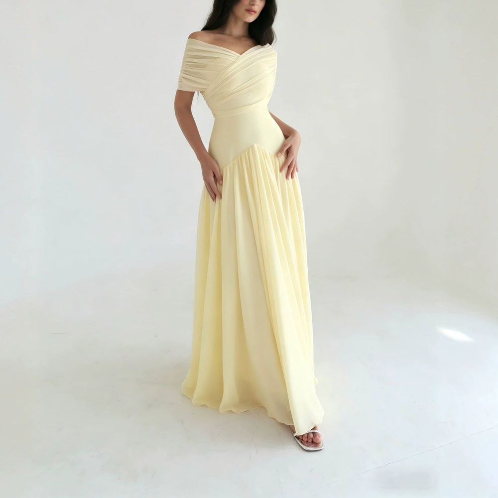 Damen Elegantes Maxikleid mit Wickeloptik und transparenten Ärmeln Shopnory
