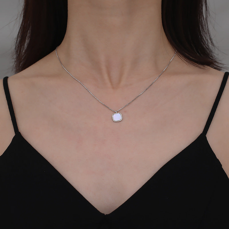 Damen feine Halskette mit quadratischem Anhänger Shop Nory