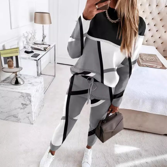Damen nan gemustertes Freizeit-Set aus Sweatshirt und Jogginghose Shop Nory