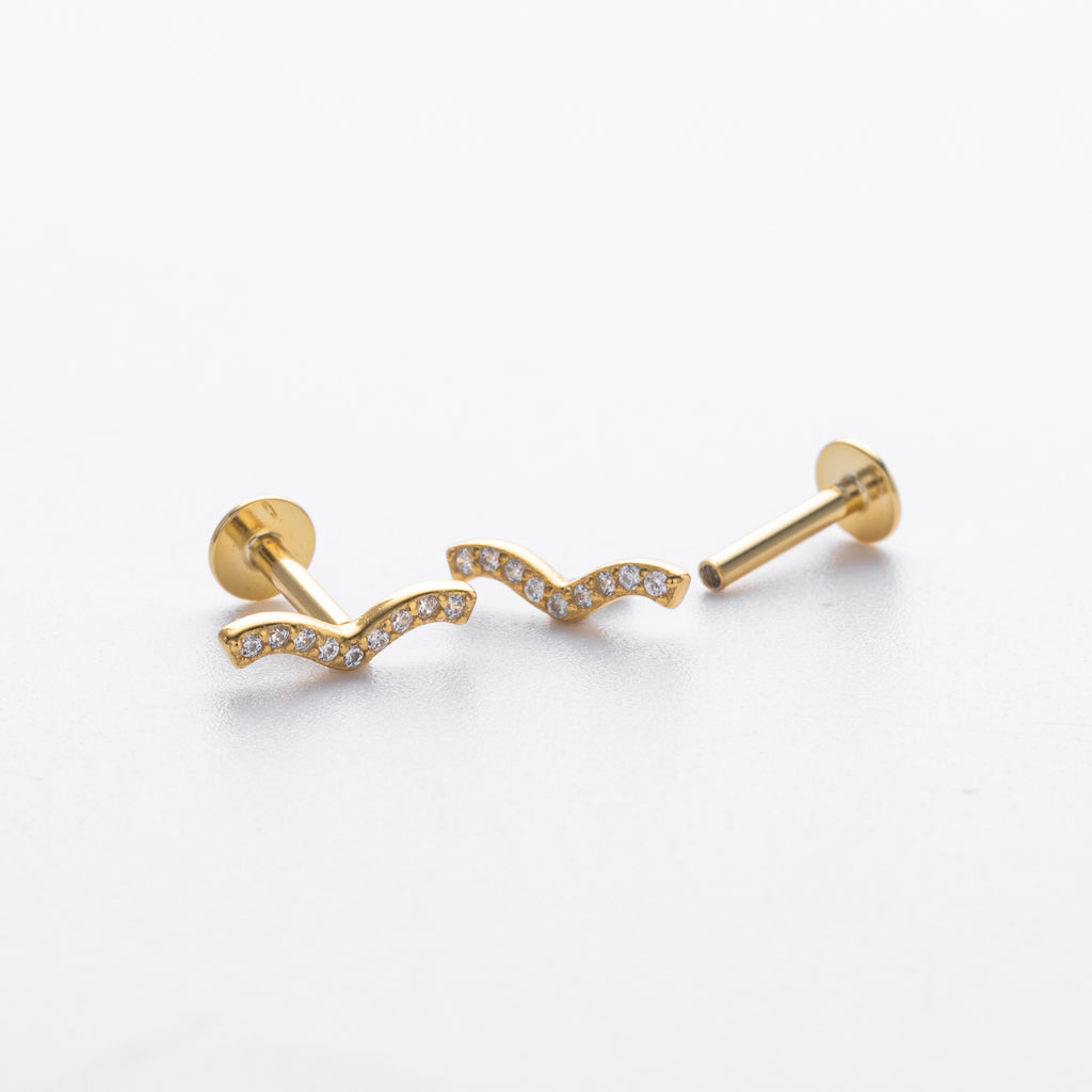 Damen Ohrstecker in modernem Schwungdesign mit funkelnden Zirkonia aus hochwertigem 925 Sterlingsilber Shop Nory