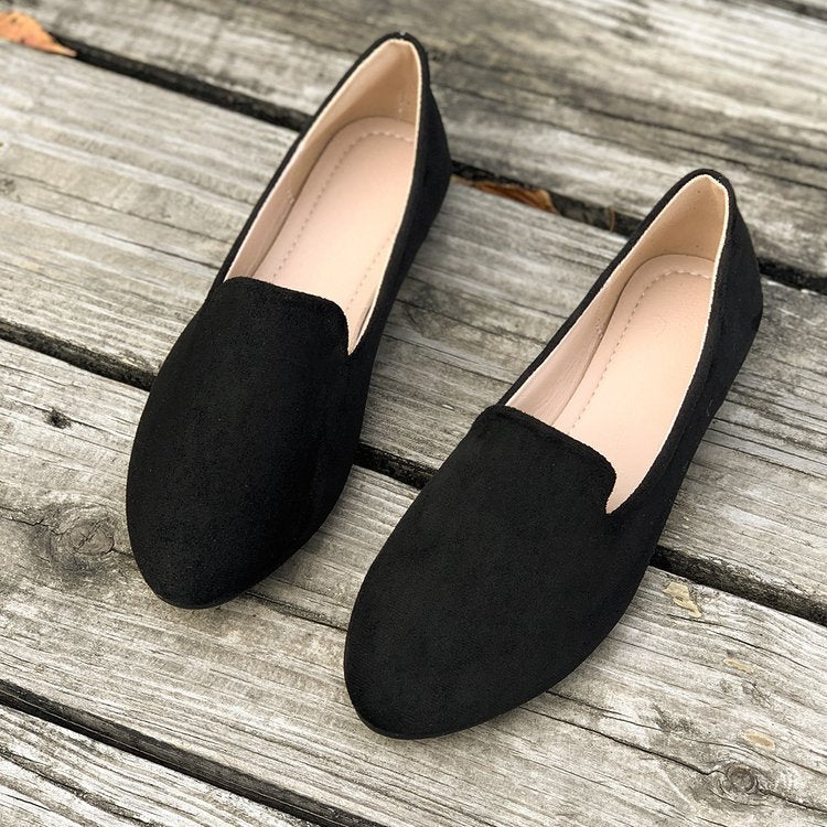 Damen Mokassins mit eleganter Schnittform aus hochwertigem Wildleder