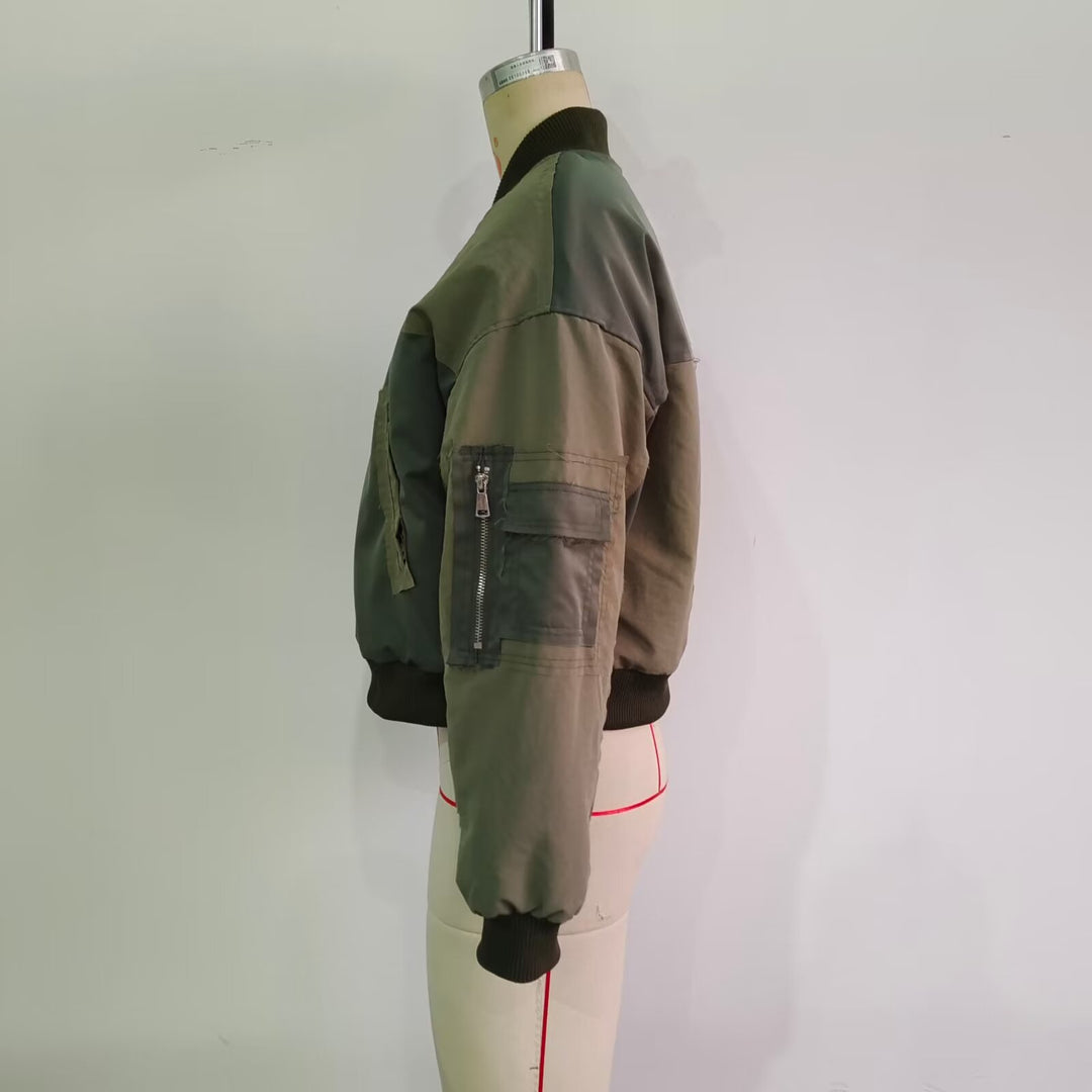 Damen Kurze Oversize-Bomberjacke mit Utility-Taschen und Rippbündchen Shop Nory