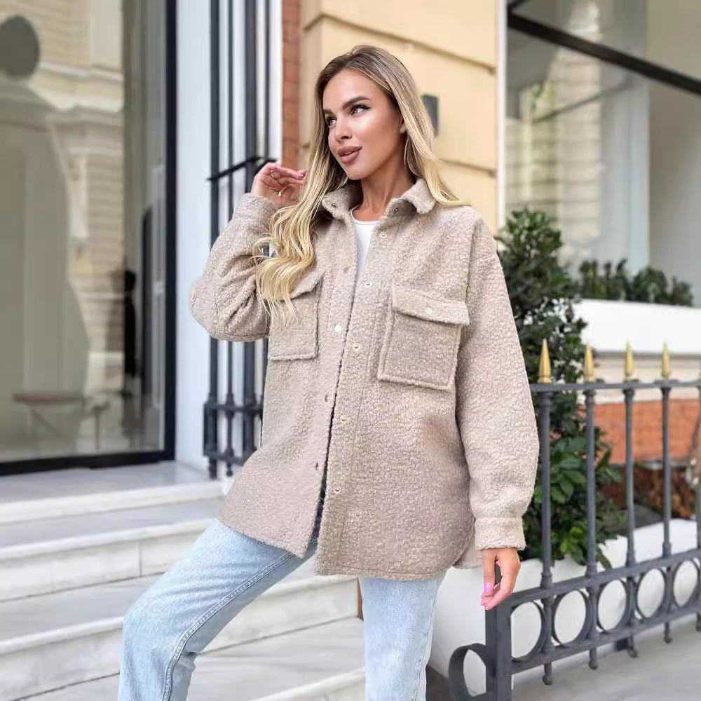 Damen Oversized Teddy-Übergangsjacke mit Brusttaschen und Druckknöpfen Shop Nory