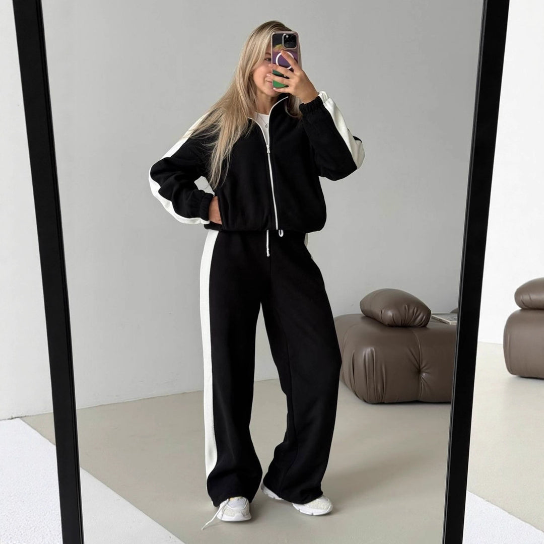Damen sportlich-elegantes Fleece-Trainingsset mit kurzem Stehkragen-Zip, elastischem Bund und seitlichen Kontrastbahnen Shop Nory