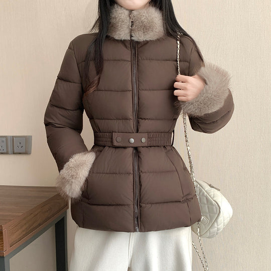 Damen nan taillierte Thermo-Kurzjacke mit elastischem Taillengürtel, Webpelzkragen und Kunstfellmanschetten Shop Nory
