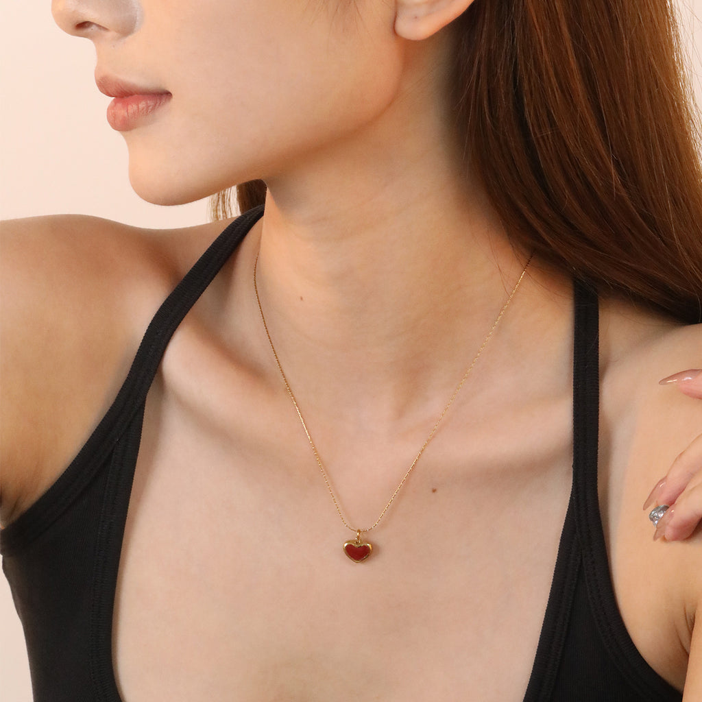 Damen Halskette mit Herzanhänger aus goldplattiertem Edelstahl Shop Nory