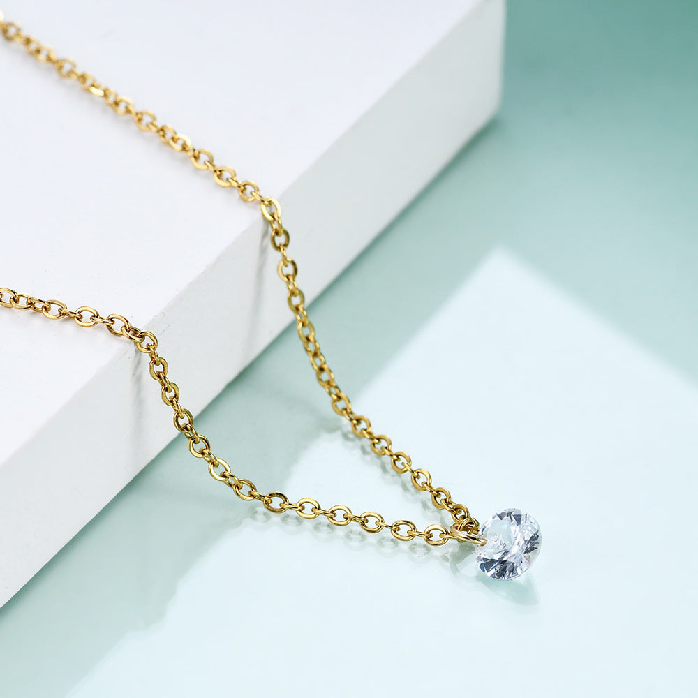 Damen Halskette mit funkelndem Kristallanhänger und eleganter Gliederkette Shop Nory