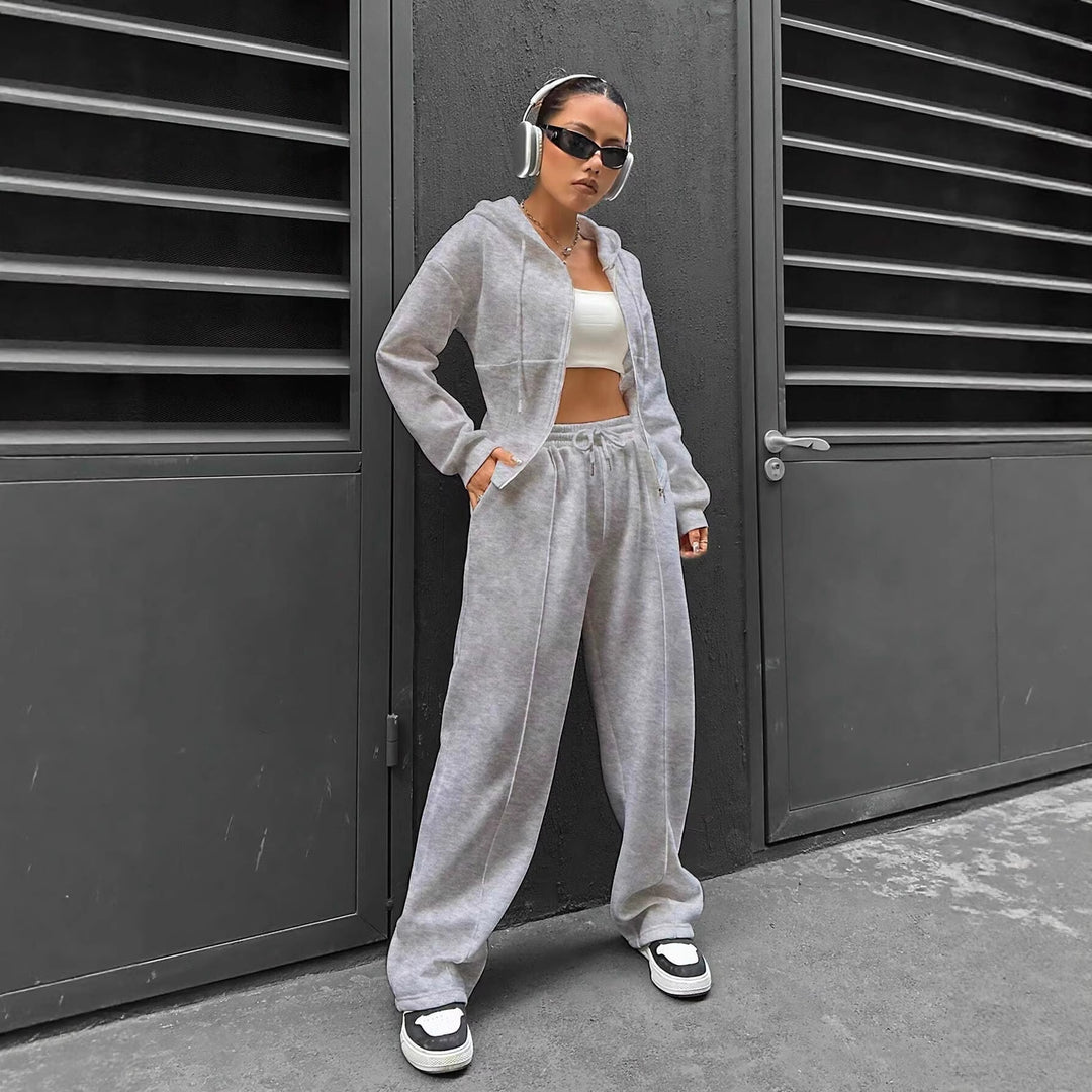 Damen Zip-Hoodie und weite Sweatpants Set mit taillierter Nahtführung Shop Nory