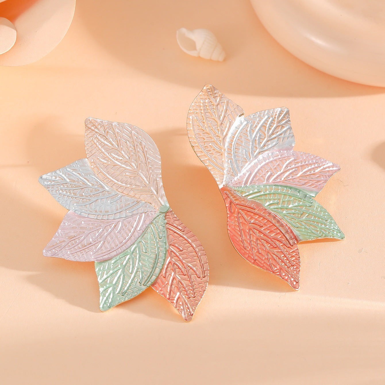 Damen Haarschmuck mit kunstvollem Blätterdesign Shop Nory