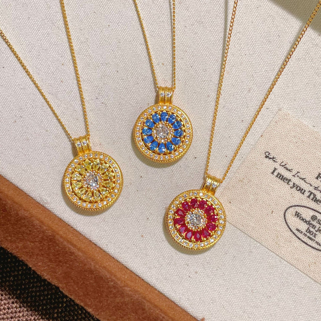 Damen elegante Halskette mit luxuriösem, kunstvollem Anhänger Shop Nory