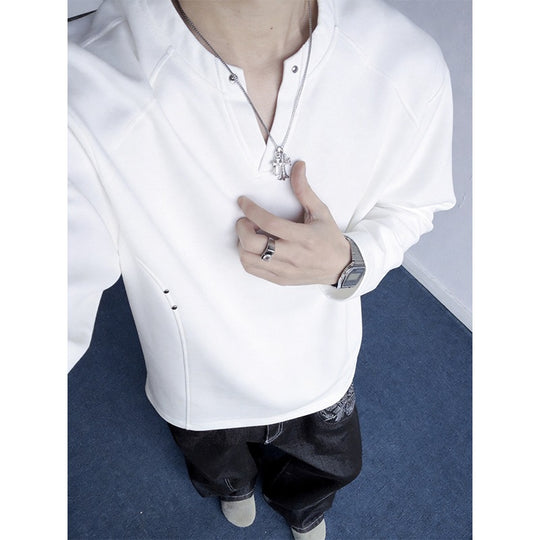 Herren Oversize-Sweatshirt mit V‑Schlitz, Raglanärmeln und Nieten-Details Shop Nory