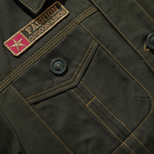 Herren Leichte Canvas-Fieldjacke im Military-Cut mit kontrastierenden Steppnähten und Brustpattentaschen Shop Nory