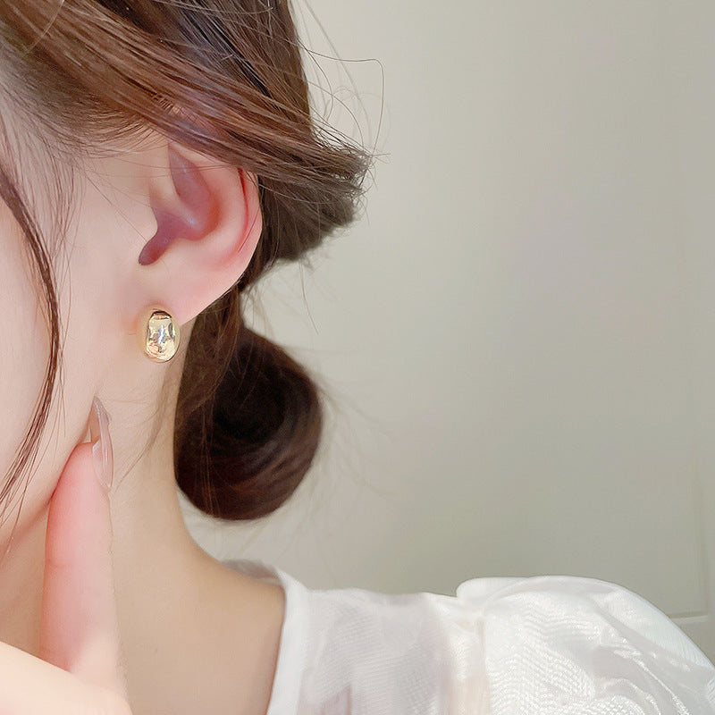 Damen modernes und minimalistisches Ohrschmuck-Design Shop Nory