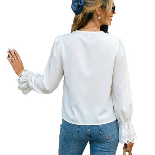 Damen Spitzenbluse mit V-Ausschnitt, Häkelbesatz und Knopfleiste Shop Nory