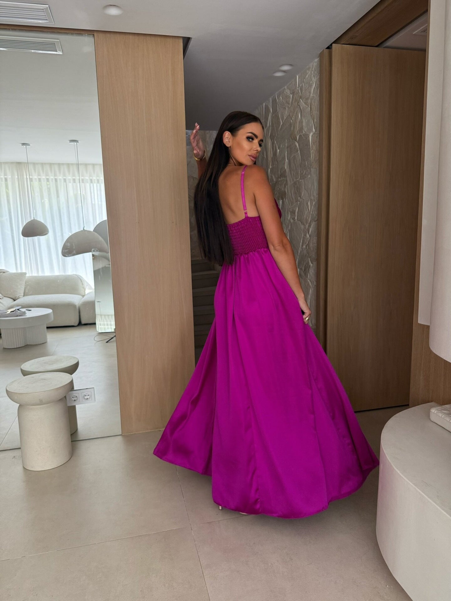 Damen Maxikleid mit geflochtenem Oberteil und offenem Rücken Shopnory