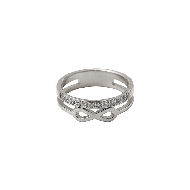 Damenring mit unendlichem Symbol und funkelnden Zirkonia von Shop Nory