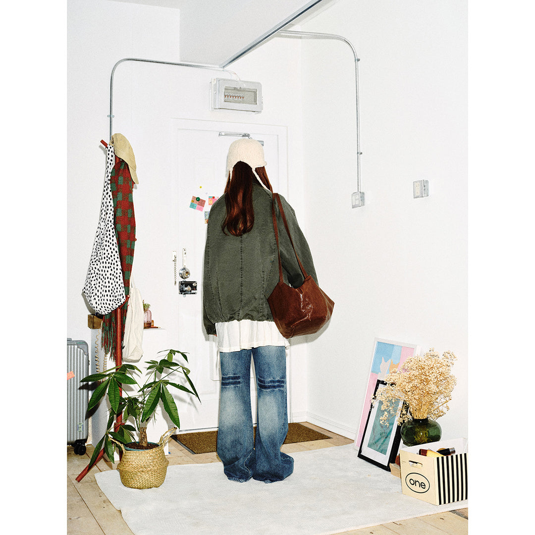 Unisex Leichte Boxy-Windjacke mit hohem Stehkragen, durchgehendem Reißverschluss und elastischem Saum Shop Nory