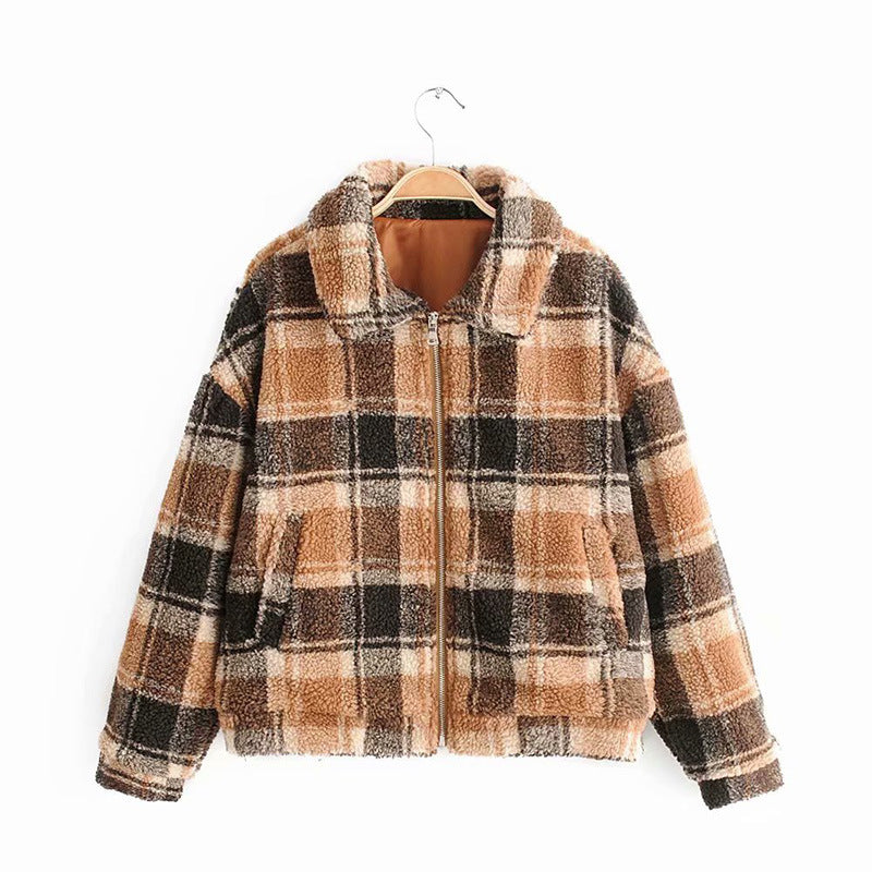 Damen Karierte Teddyjacke mit Reißverschluss, Oversize‑Schnitt und Kunstfellfutter Shop Nory