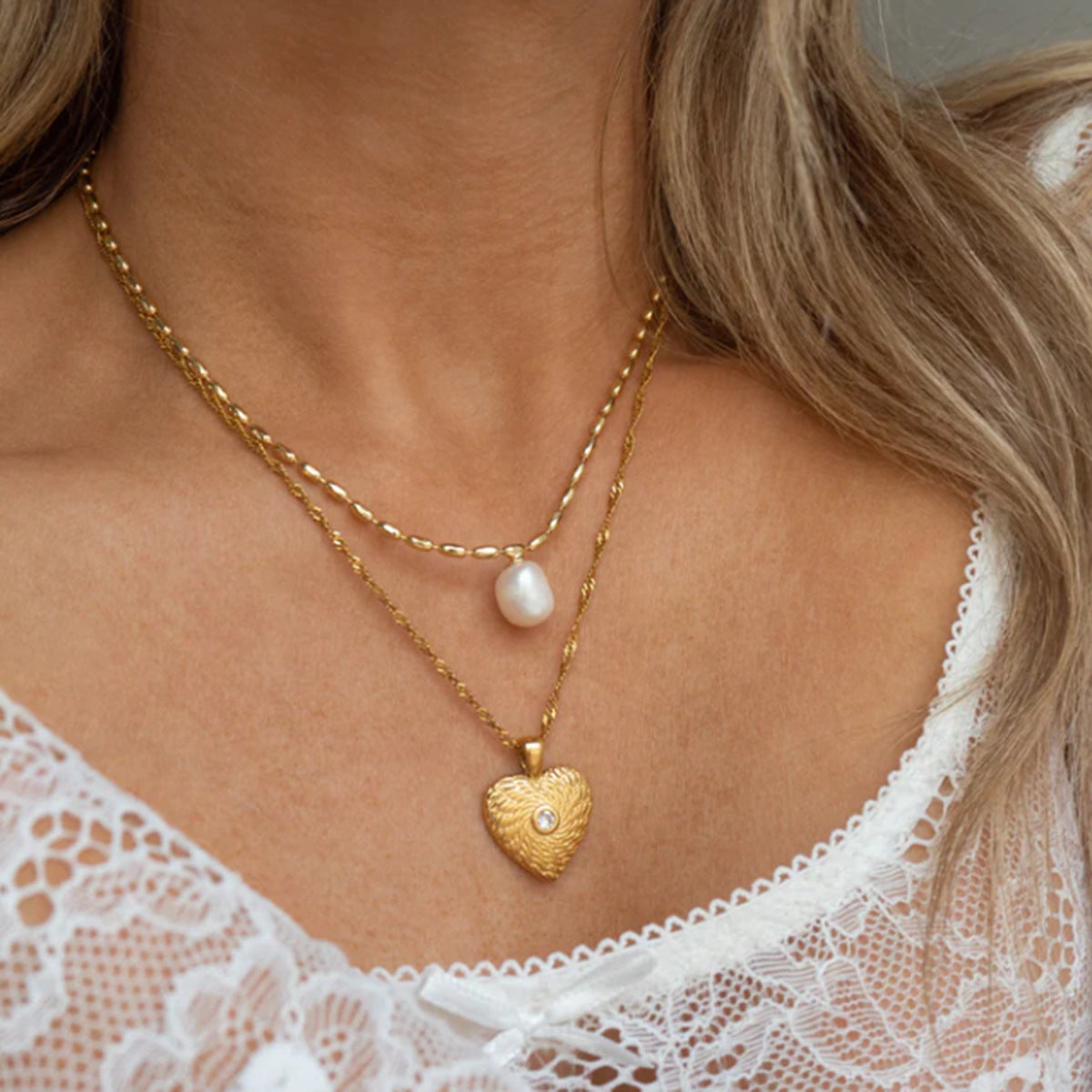 Damen Halskette mit Perlenanhänger und hypoallergener Edelstahlverarbeitung Shop Nory