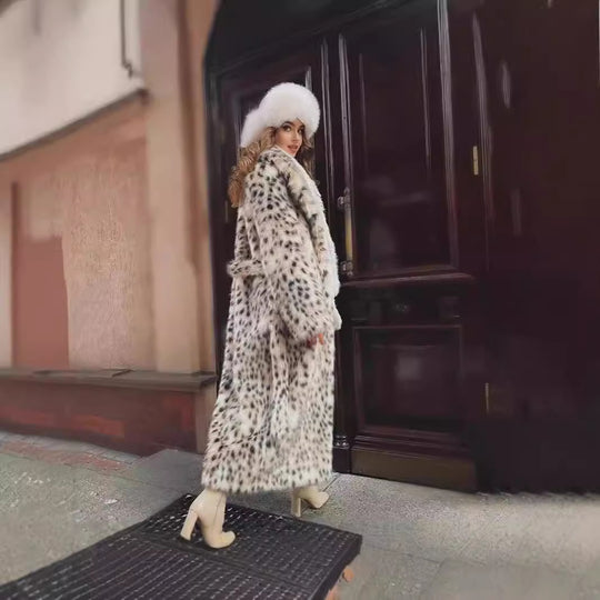Damen langer Oversize Kunstpelzmantel mit Leopardenmuster und breitem Revers Shop Nory