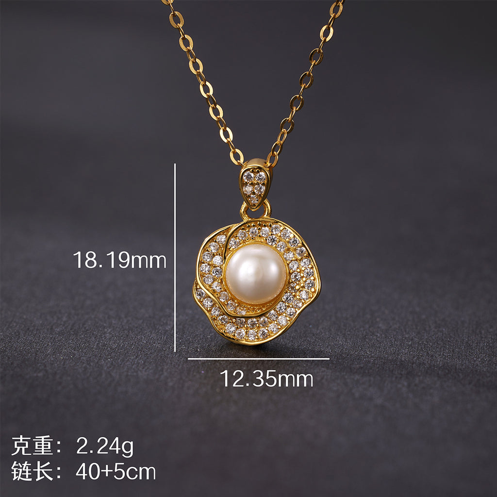 Damen Halskette mit elegantem Perlen-Design und funkelnden Kristallakzenten Shop Nory