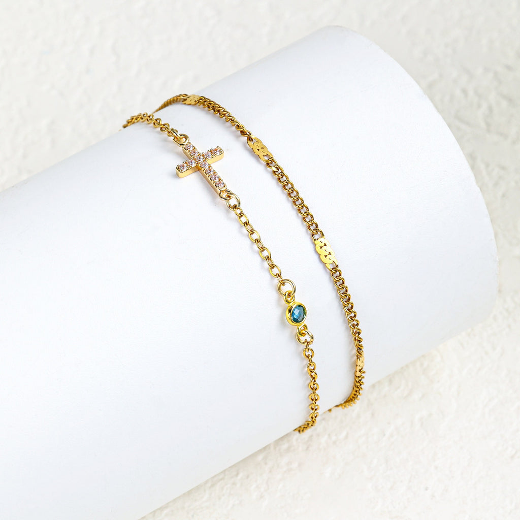 Damenarmband mit christlichem Kreuz und funkelnden Strasssteinen Shop Nory