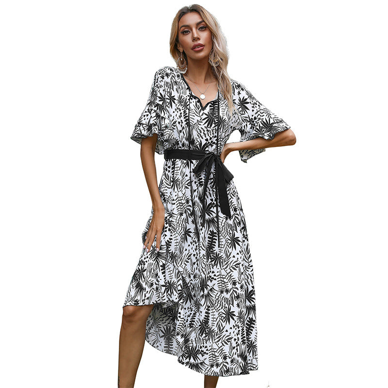 Damen Viskose-Midikleid im Monochrom-Blattform mit Bindegürtel & Flatterärmeln Shop Nory