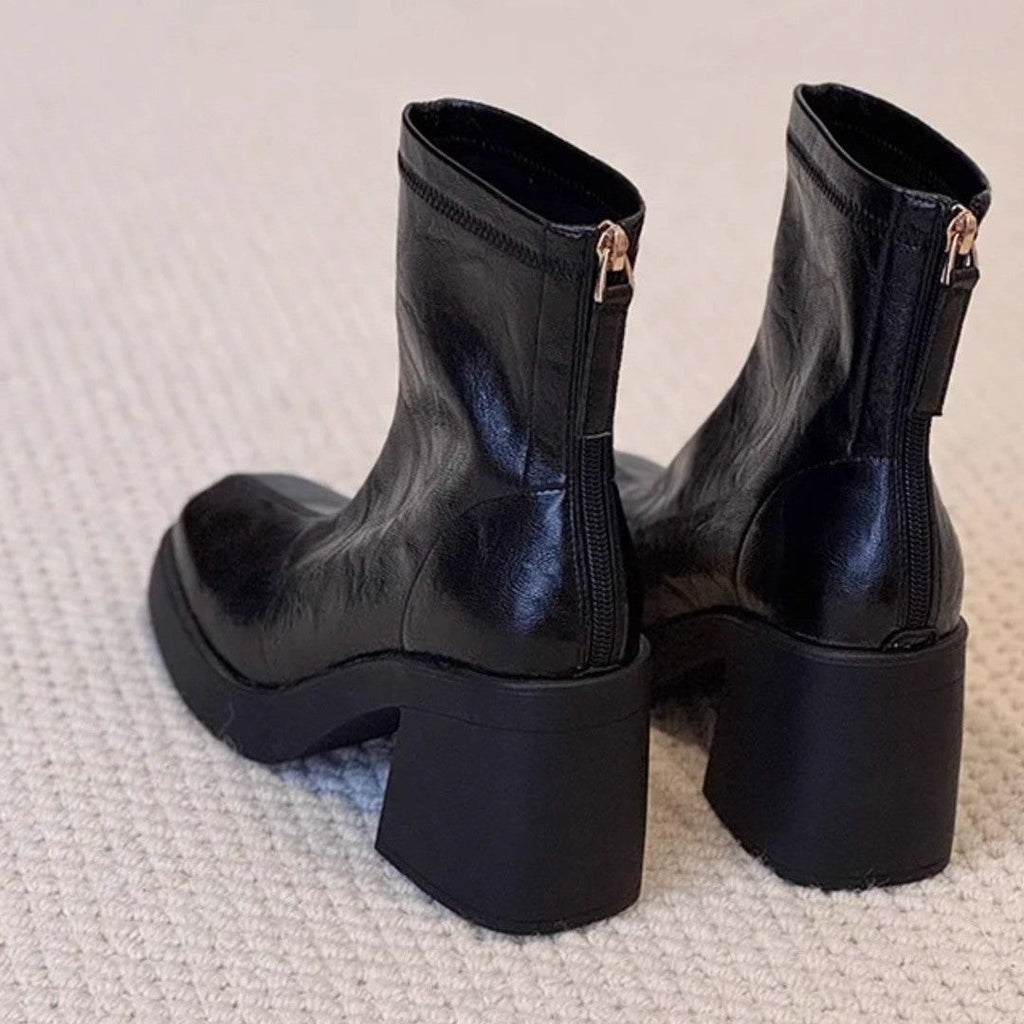 Damen elegante Stiefeletten mit moderner Silhouette und robustem Blockabsatz