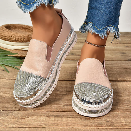 Damen Slip-On Plateau-Slipper mit Strassbesatz, elastischem Einstieg und profilierter Gummisohle Shop Nory