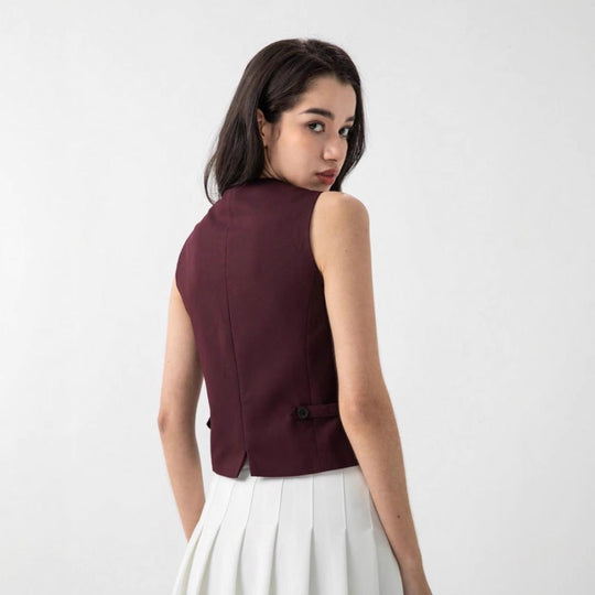 Damen elegante Weste mit modernem Schnitt und praktischen Knopfdetails