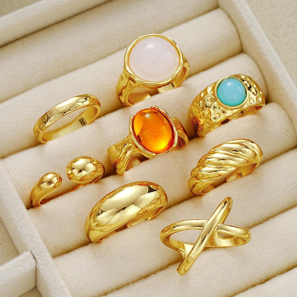 Damen Ring-Set mit verschiedenen einzigartigen Designs und funkelnden Akzenten Shop Nory