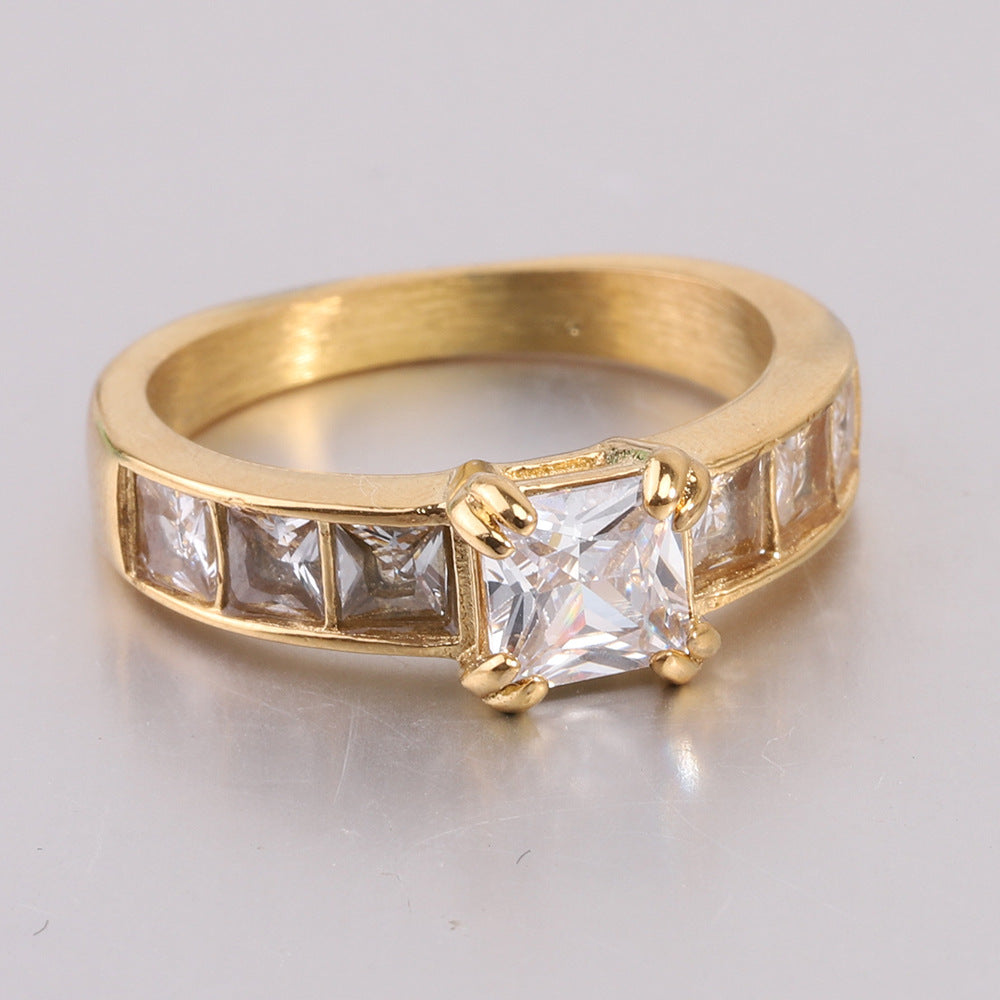 Damen Ring mit funkelndem, quadratischem Zirkonia-Besatz und elegantem Design Shop Nory
