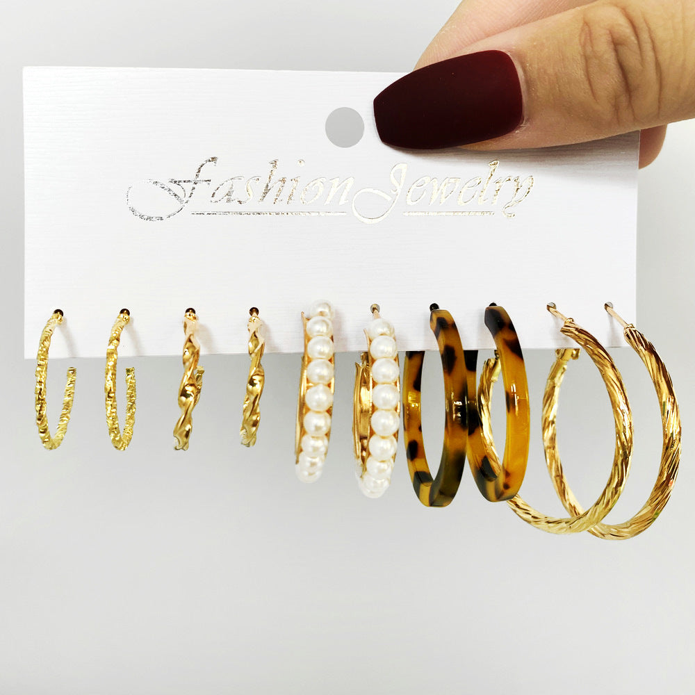 Damen Ohrstecker-Set mit eleganten und variierenden Designs Shop Nory
