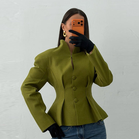 Damen Taillierte kragenlose Blazerjacke mit verdeckter Knopfleiste und figurnahen Abnähern Shop Nory