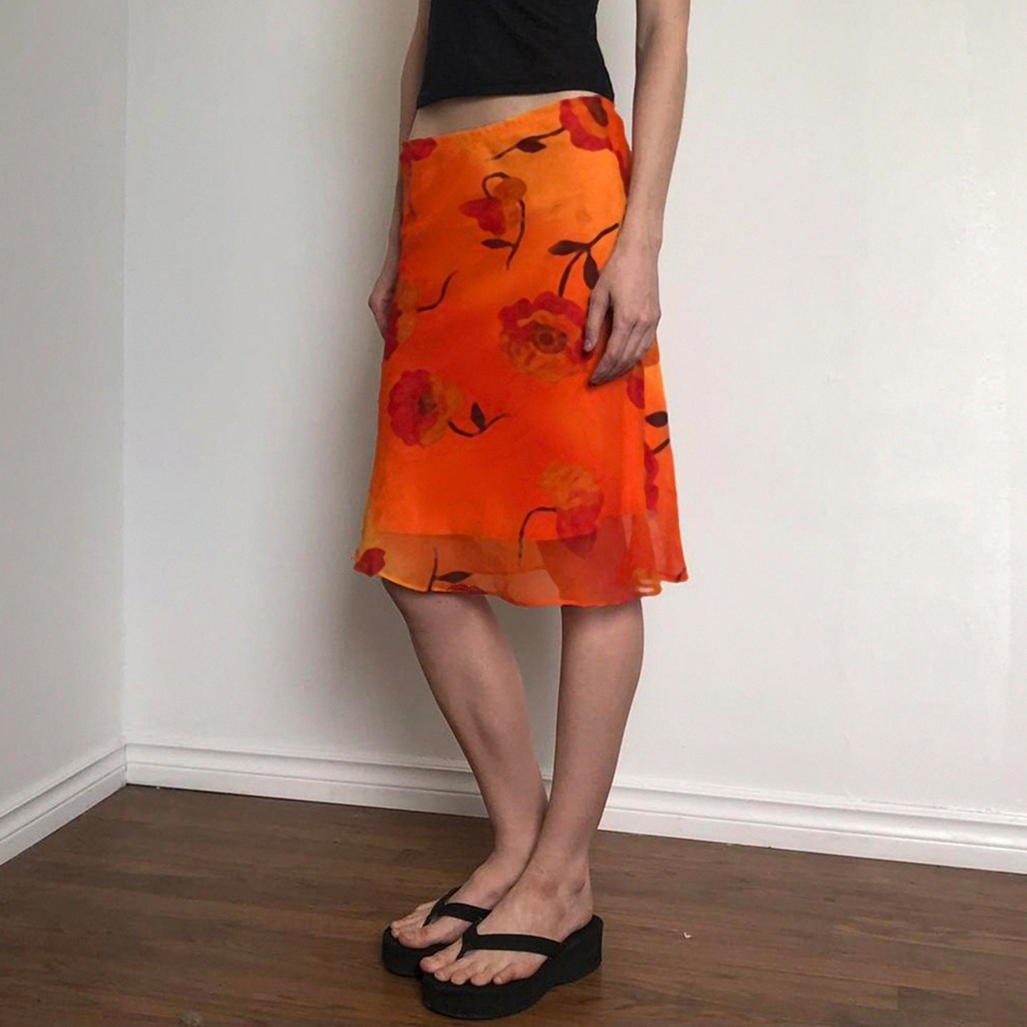 Damen schwingender Sommerrock mit floralen Mustern und leichtem Stoff