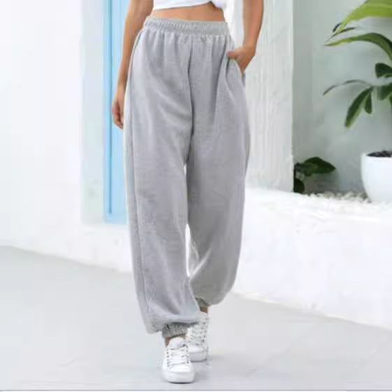 Damen Jogginghose mit elastischem Bund und praktischen Taschen