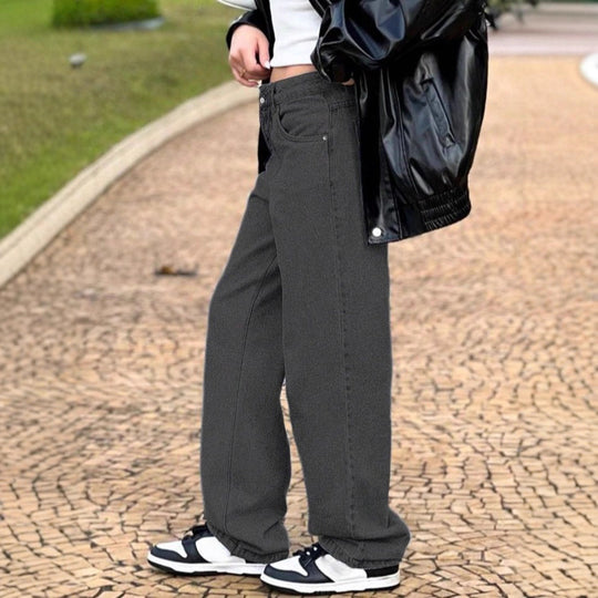 Damen hochgeschnittene locker sitzende Jeans mit weitem Bein und asymmetrischer Knopfleiste Shop Nory