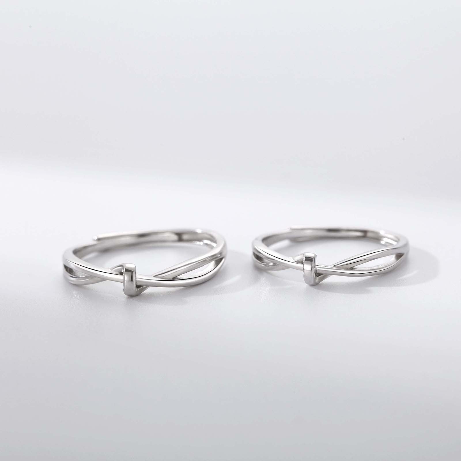 Damenring mit zeitgenössischem, geschwungenem Design und elegantem Knoten Shop Nory