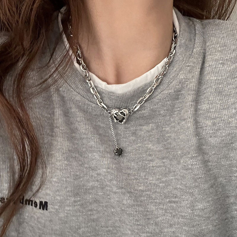 Damen Halskette mit graviertem Herzanhänger und unverwechselbarem Design Shop Nory