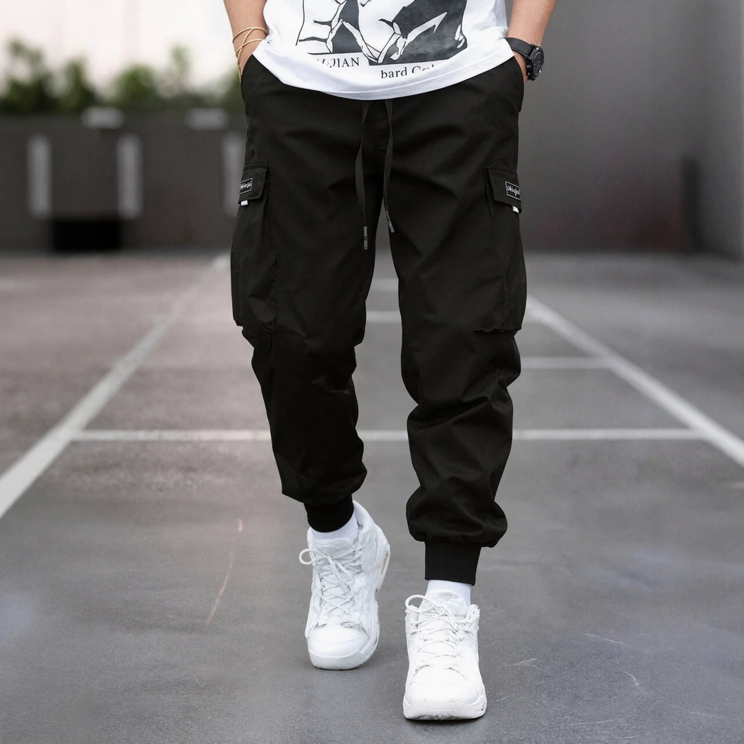 Herren Tapered Cargo-Joggerhose mit elastischem Tunnelzug, verstärkten Klappentaschen & gerippten Knöchelbündchen Shop Nory
